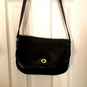 Coach crossbody classic leather